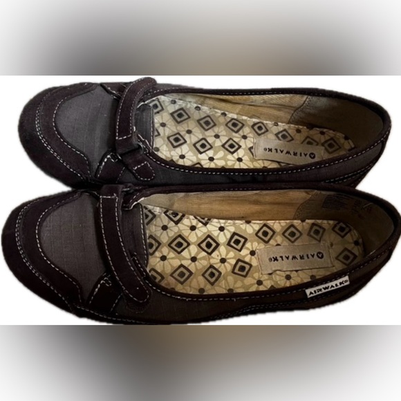 Airwalk Brown Slip-On Loafer shoes. Women’s size 8.5. Excellent condition. - Picture 2 of 8